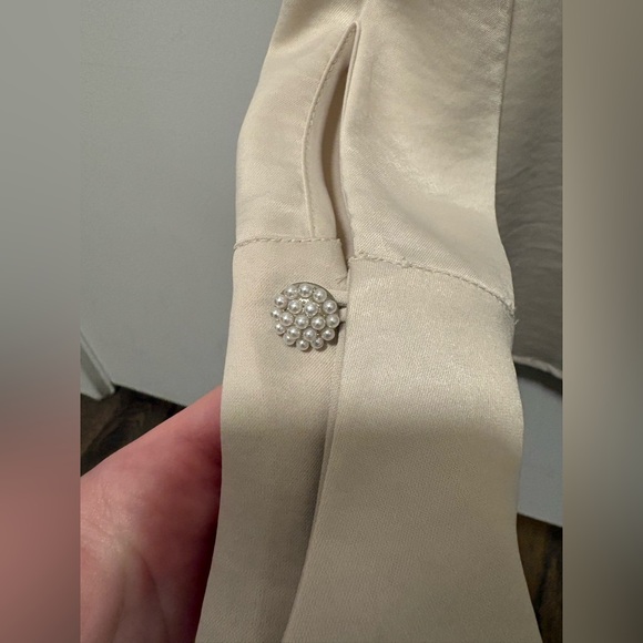 Zara Ruffled Blouse - Picture 4 of 6